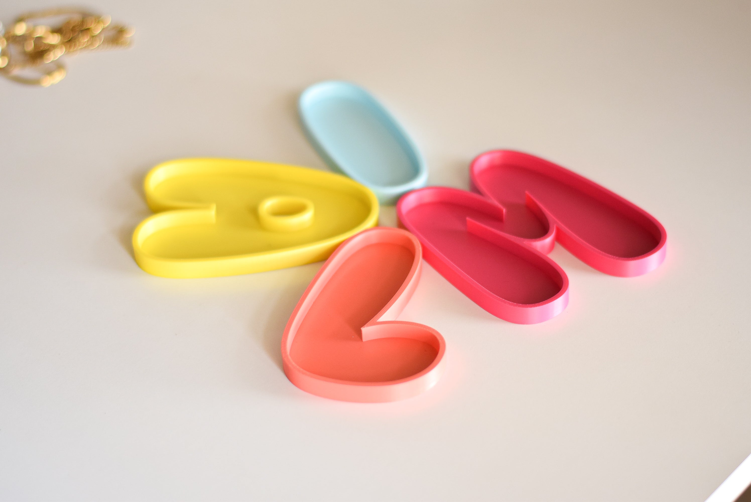 Letter accessories tray